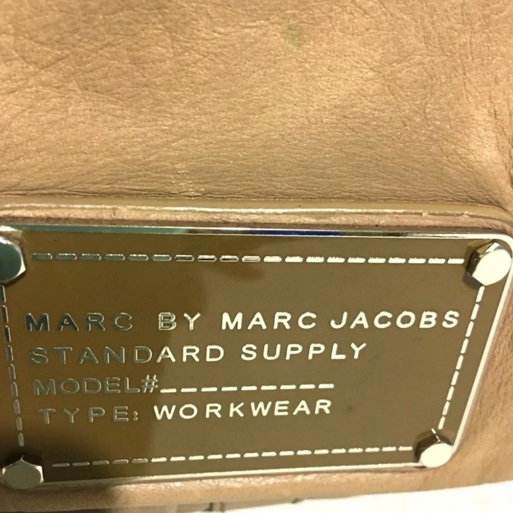 Marc by Marc Jacob’s hobo Tan Leather Women's Bag